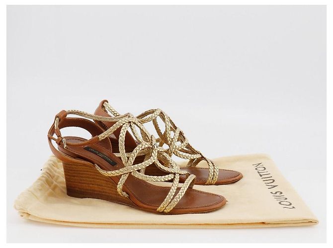 Sandali con zeppa in pelle e legno Louis Vuitton D'oro - vista 5