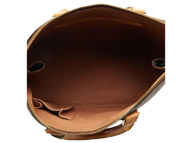 Sac à main Louis Vuitton Alma PM M51130 Marron - vue 8