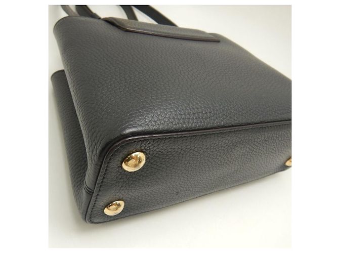 Sac à main Louis Vuitton Capucines BB M94755 Noir - vue 5