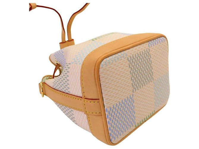 Louis Vuitton Damier Riche Nano Noe Shoulder Bag Green - view 2