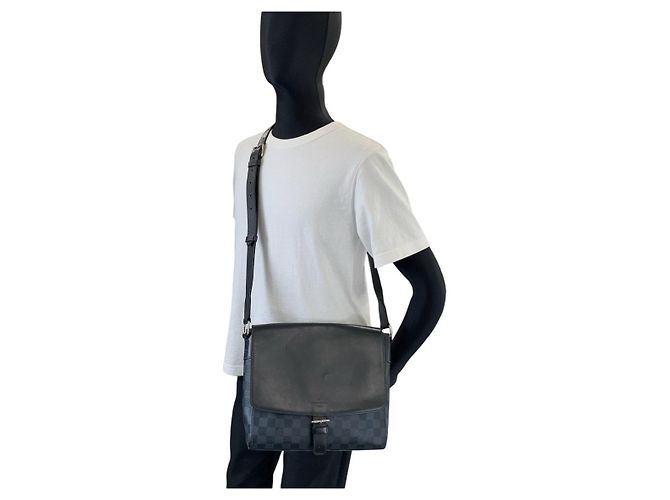 Borsa messenger Newport Damier Cobalt Louis Vuitton Nero - vista 7