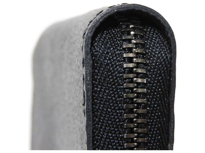 Porte-monnaie Zippy Vertical M81662 de Louis Vuitton Noir - vue 11