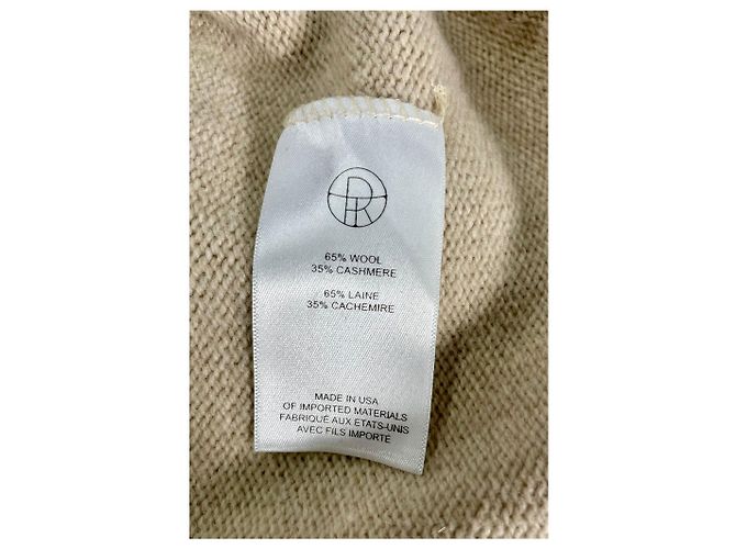 El suéter sin mangas de cachemira beige con cuello alto de The Row - vista 12