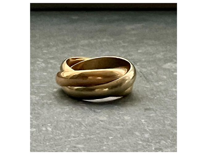 Anel Cartier Trinity Grande Modelo Ouro Branco Ouro Amarelo Ouro Rosa Hardware prateado Gold hardware - vista 2