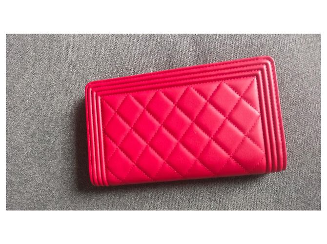 Chanel Boy Geldbörse Rot Leder - Ansicht 3