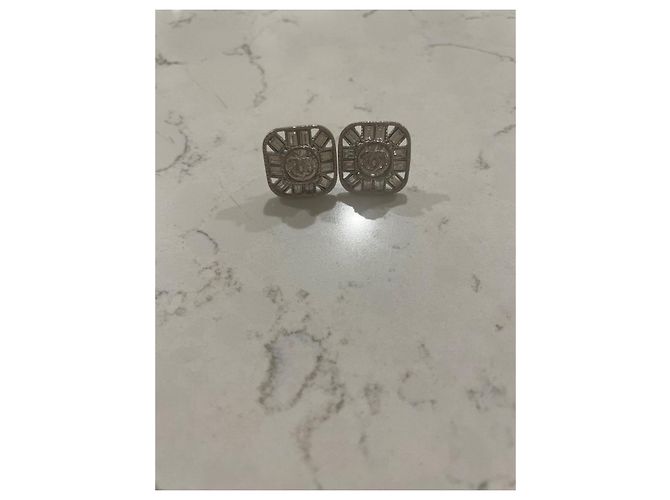 Orecchini quadrati scintillanti di Chanel Silver hardware - vista 2
