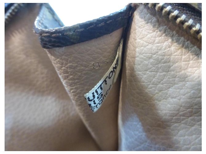 Louis Vuitton Pochette 26 Monogram - 833 Marrone - vista 13