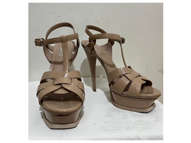 Saint Laurent SL Tribute High Heels aus nude-lackleder Beige Fleisch - Ansicht 2