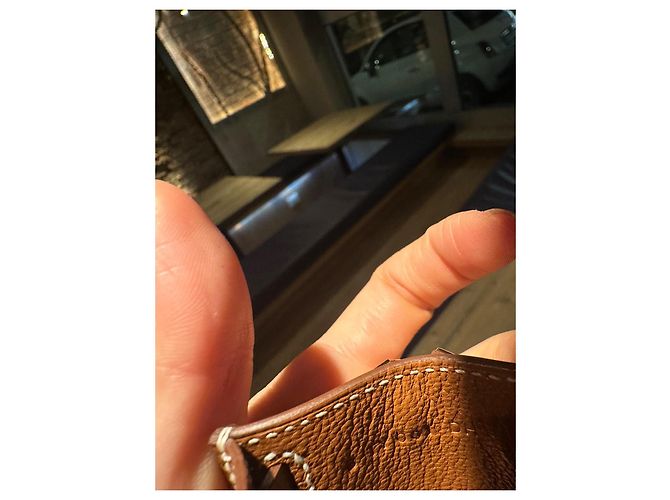 Charm Hermès Kelly in pelle marrone scuro - vista 8