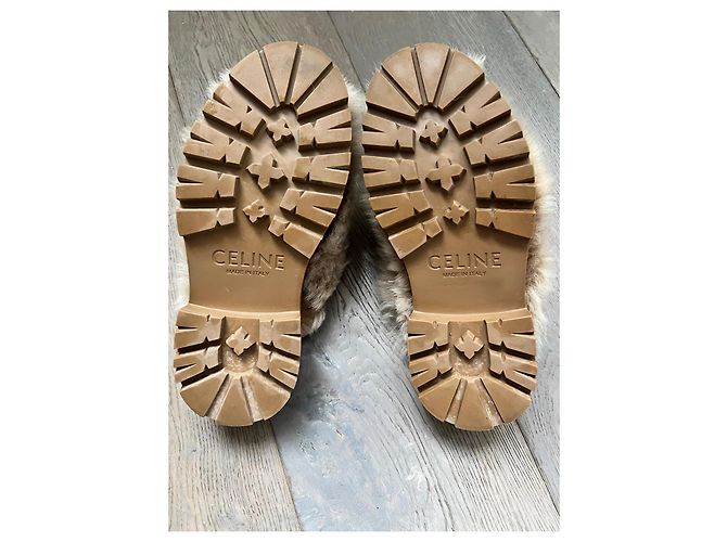 Céline Clogs aus beigem Kunstfell - Ansicht 7