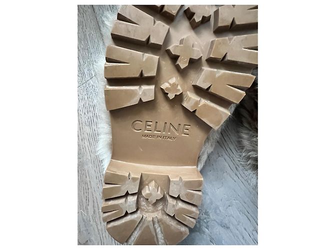 Céline Clogs aus beigem Kunstfell - Ansicht 8