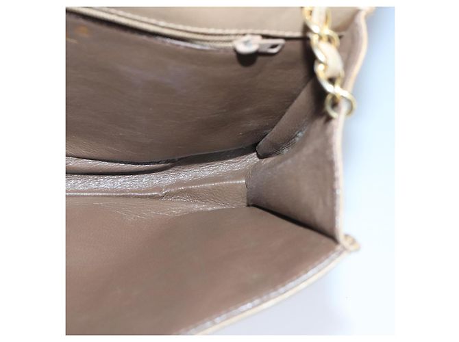 Borsa a spalla CHANEL in pelle di agnello beige oro CC Auth bs19652 D'oro - vista 20