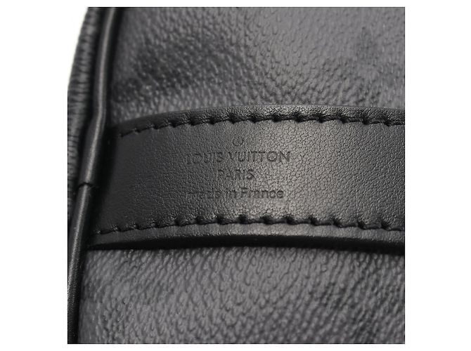Sac à main Louis Vuitton Keepall Bandouliere 25 M46271 Gris - vue 4