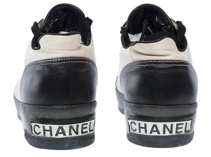 Scarpa CHANEL in Pelle Bianca - 102213 Bianco - vista 2