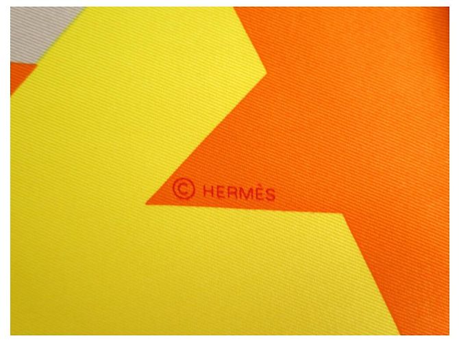 Hermès NUEVO BUFANDA HERMES HOMENAJE A GENE KELLY CUADRADO 70 CM EN SEDA NARANJA - vista 6