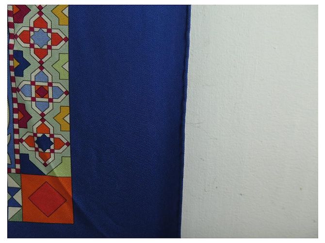 Aline Hermès HERMES SCHAL DIE GÄRTEN VON ANDALUSIEN HONORE QUADRAT 90 AUS BLAUER SEIDE - Ansicht 9
