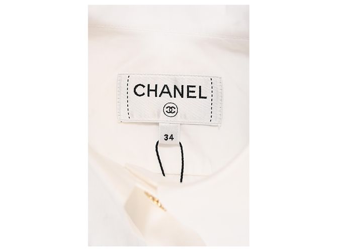 Timeless Camicia a maniche lunghe in cotone bianco con bottoni decorati Chanel - vista 10