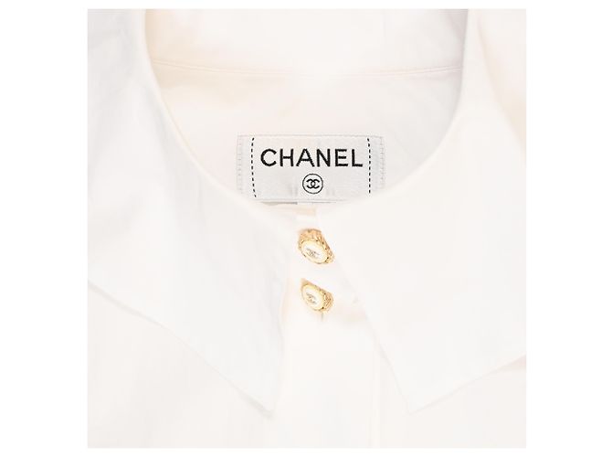 Timeless Camicia a maniche lunghe in cotone bianco con bottoni decorati Chanel - vista 4