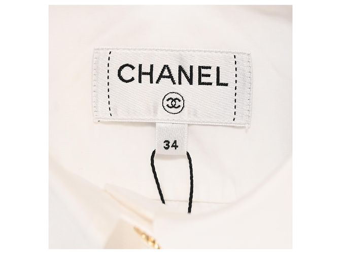 Timeless Camicia a maniche lunghe in cotone bianco con bottoni decorati Chanel - vista 5