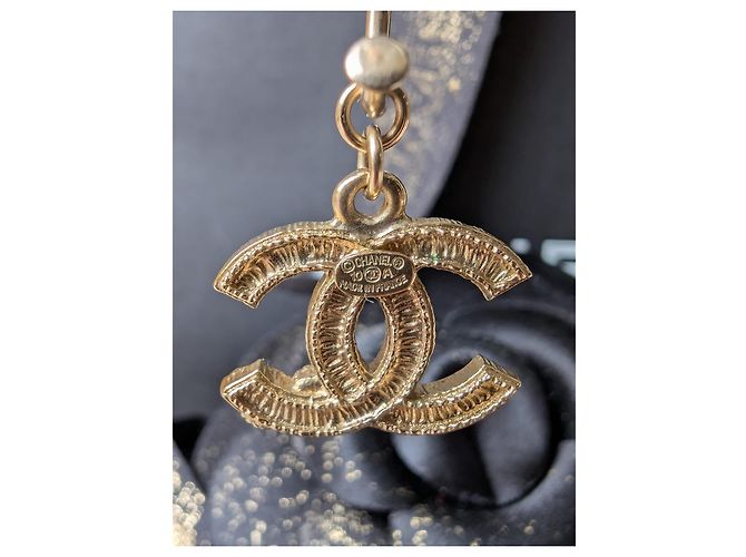 Chanel Orecchini CoCoMark in cristallo GHW tono giallo 10A con scatola D'oro - vista 10