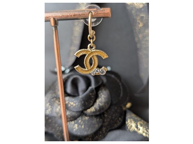 Chanel Orecchini CoCoMark in cristallo GHW tono giallo 10A con scatola D'oro - vista 3