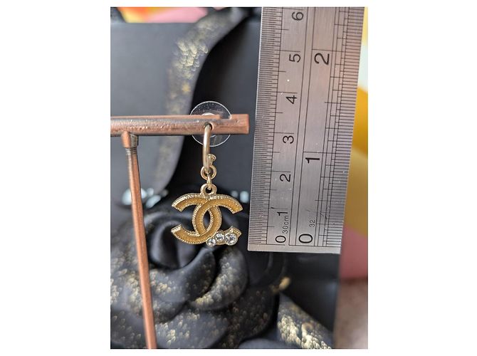 Chanel Orecchini CoCoMark in cristallo GHW tono giallo 10A con scatola D'oro - vista 6