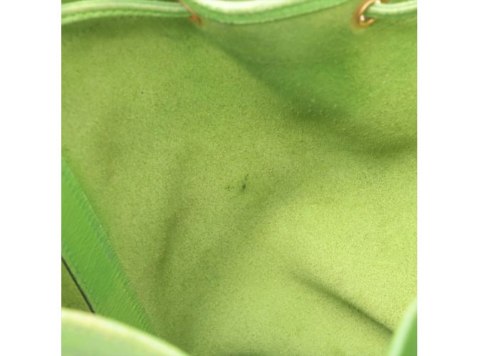 Market Hermès Hermes Schultertasche aus hellgrünem Leder - Ansicht 11
