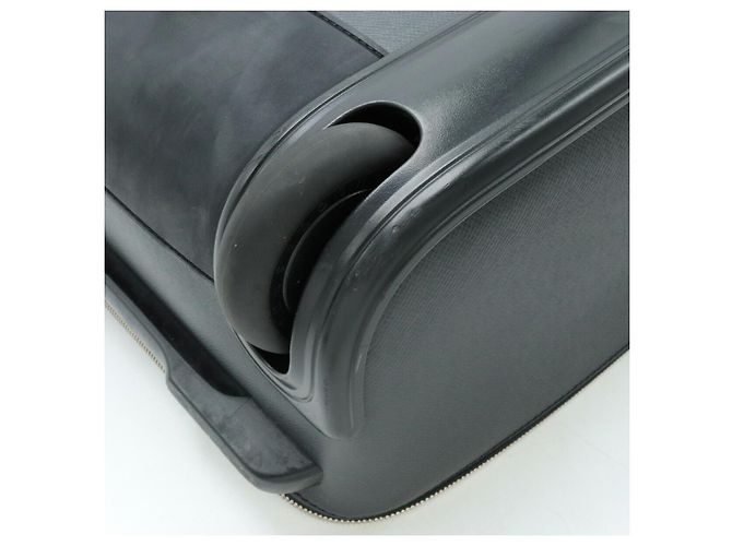 Valigia Louis Vuitton Taiga Pegase 45 M23302 Nero - vista 3