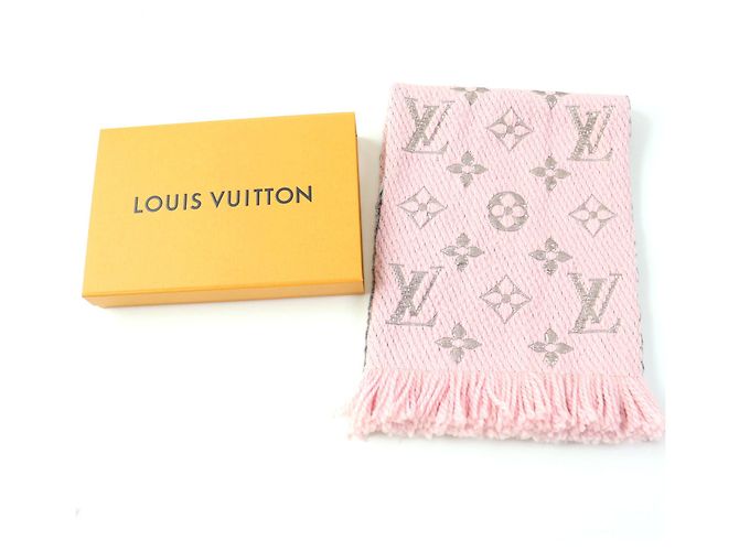 Sciarpa Louis Vuitton Logo Mania Shine M70466 Rosa - vista 2