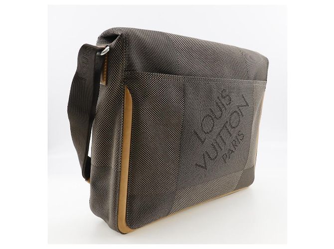 Borsa a tracolla in tela Damier Geant Louis Vuitton M93030 Marrone - vista 3