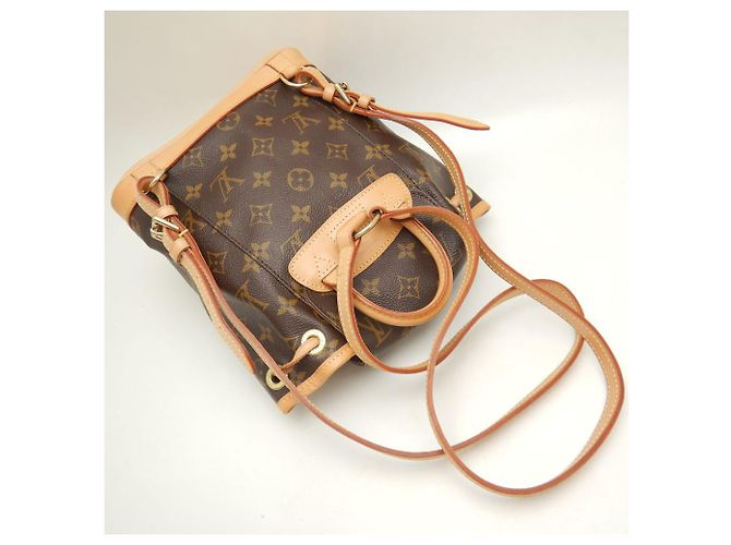 Louis Vuitton Mini Montsouris Backpack M51137 Brown - view 3