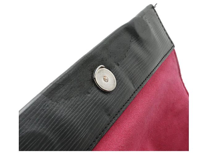 Louis Vuitton Epi Cluny BB Shoulder Bag M54167 Black - view 9