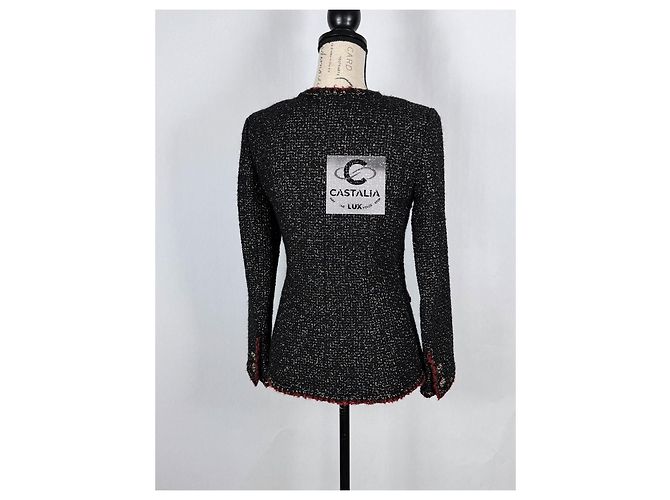 Chanel Nuevo Chaqueta de Tweed Negro con Botones Legendarios de Joyas - vista 16