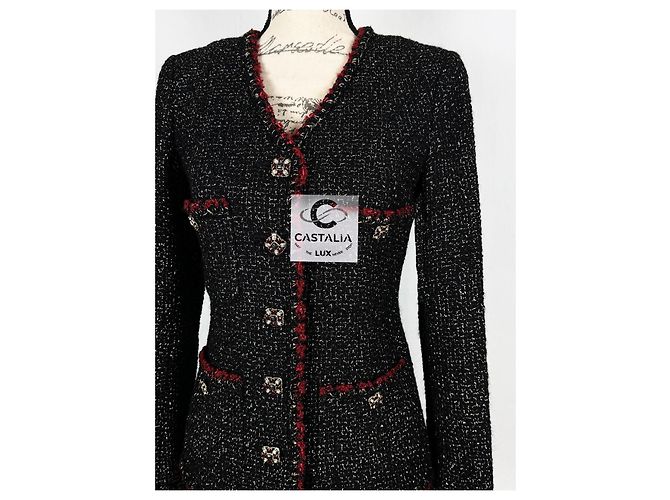 Chanel Nuevo Chaqueta de Tweed Negro con Botones Legendarios de Joyas - vista 7