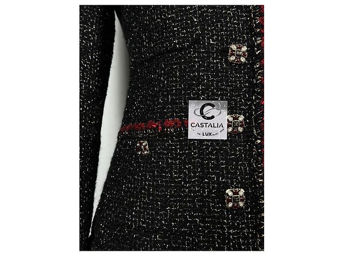 Chanel Nuevo Chaqueta de Tweed Negro con Botones Legendarios de Joyas - vista 9