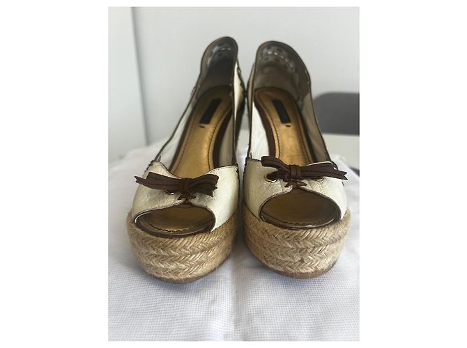 Sandali con zeppa Louis Vuitton Starboard pelle beige 37 - vista 3