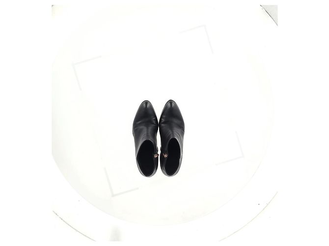 Stivaletti con taglio Gabi in pelle nera di Alexander Wang Nero - vista 9