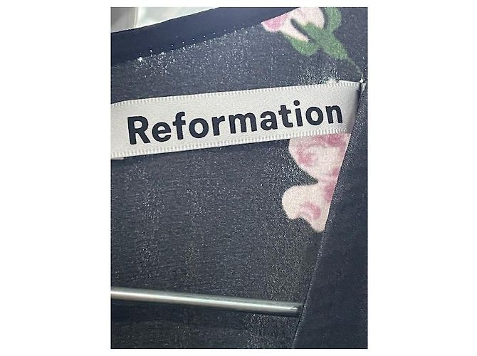 Abito midi a maniche lunghe in seta nera con stampa floreale Reformation Nero - vista 6