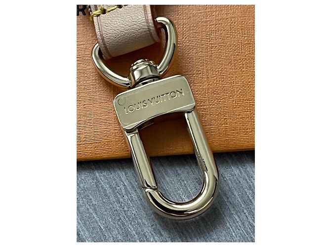 Louis Vuitton Correa mm Cluny Beige - vista 5