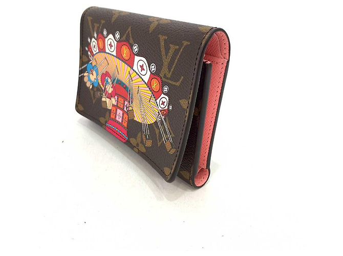 Vivienne Portafoglio Monogram Louis Vuitton M69754 Marrone - vista 3
