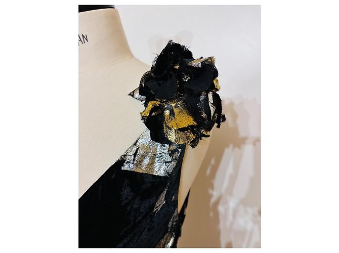 Abito da sera Gucci in velluto nero con effetto oro e argento - vista 4