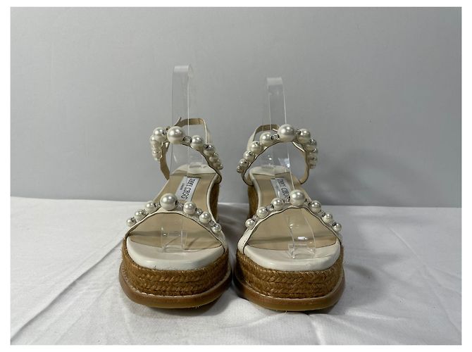 Sandali con zeppa Jimmy Choo Latte con perle in pelle nappa bianca Bianco - vista 9