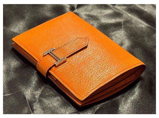 Hermès Béarn Compact Arancione - vista 3