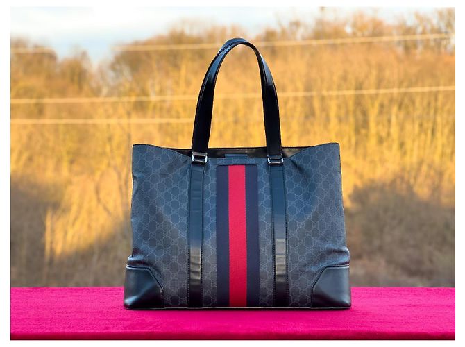 Borsa Tote Gucci GG Supreme in pelle nera Nero Rosso Grigio - vista 3