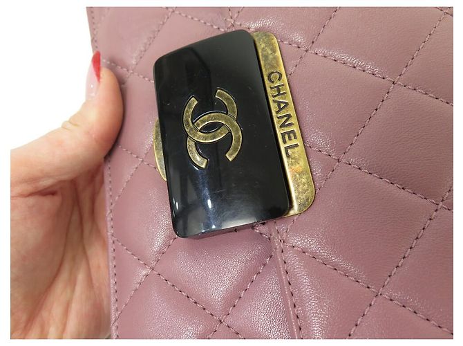 BORSA A MANO CHANEL BEAUTY LOCK IN PELLE QUILTED ROSA - vista 13