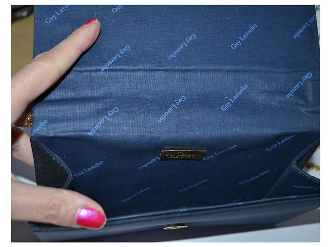 Borsa a tracolla Guy Laroche blu in tessuto con catena dorata - vista 8