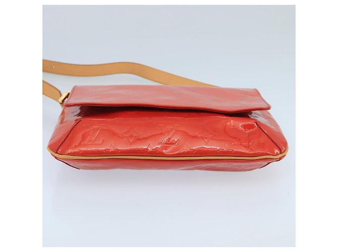 LOUIS VUITTON Borsa a Spalla Thompson Street Monogram Vernis Rossa M91094 Auth 98973 Rosso - vista 5