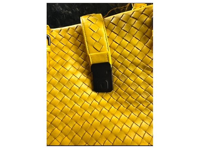 Bottega Veneta Borsa Roma Intrecciato media Giallo - vista 6