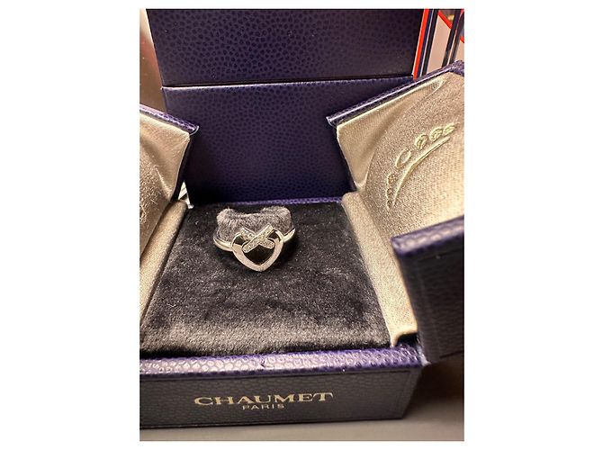 Anello Chaumet Link a Cuore in Oro Bianco e Diamanti Silver hardware - vista 3