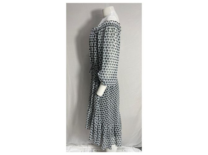 Abito stampato al ginocchio in seta multicolore di Diane von Furstenberg - vista 9